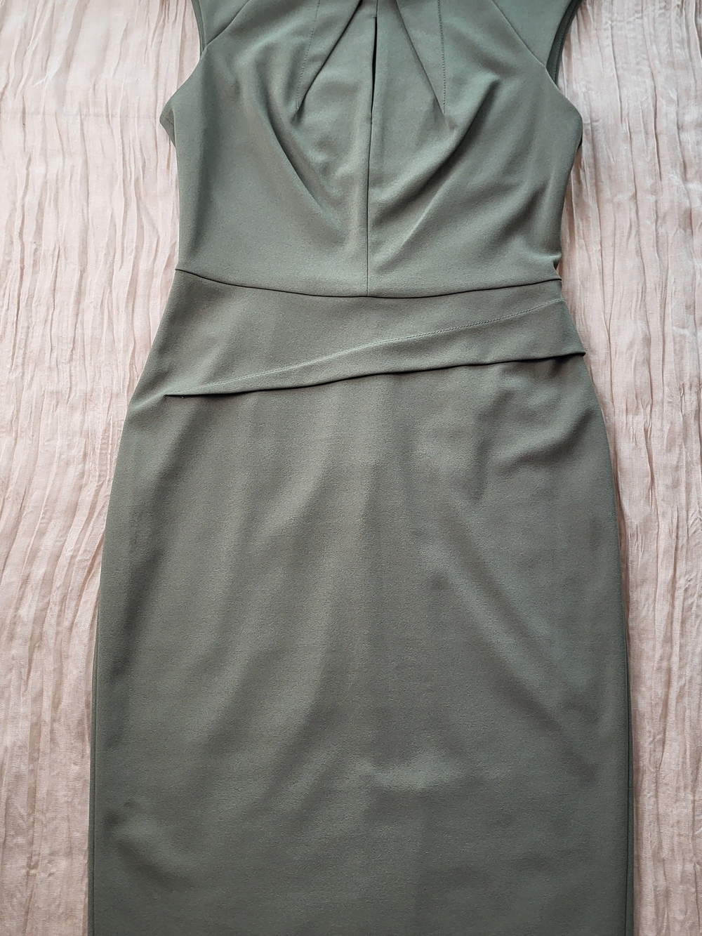 Calvin Klein Olive Green Sheath Dress – Elegant Pleated Neckline – Size 6